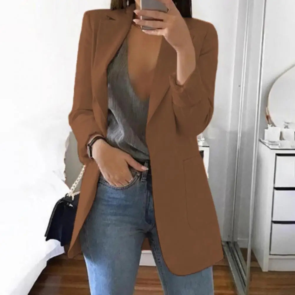 The Blazer She’s Always Dreamed Of – Vintage Elegance Meets Modern Confidence