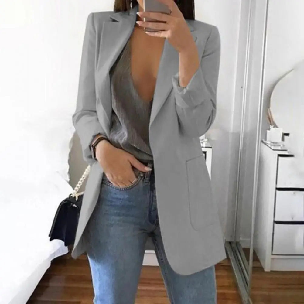 The Blazer She’s Always Dreamed Of – Vintage Elegance Meets Modern Confidence