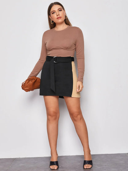 Flowy Pleated Skirt – Comfort Meets Elegance.