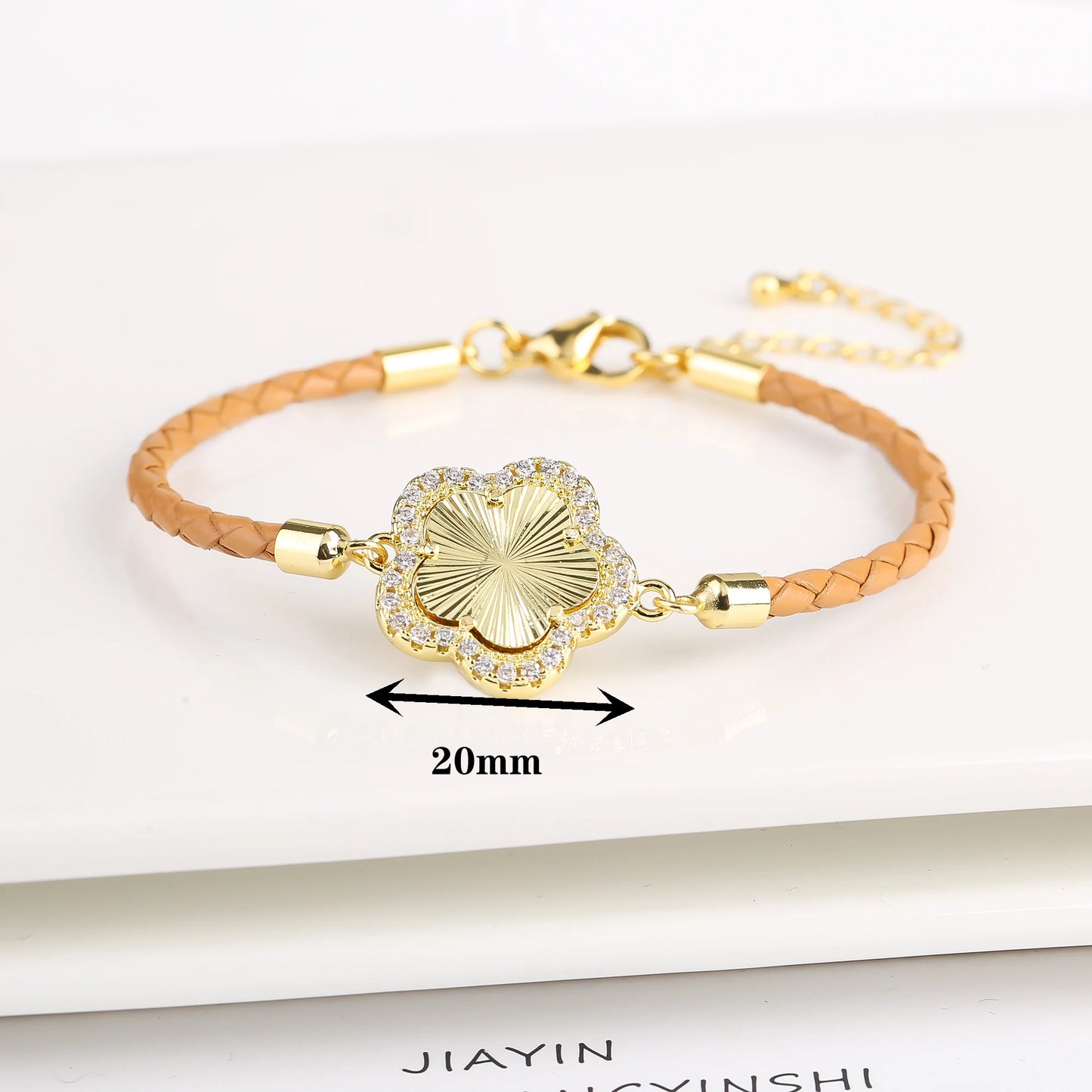 Five-Leaf Flower Natural Stone Bracelet – Chic Woven Leather Jewelry for Women.