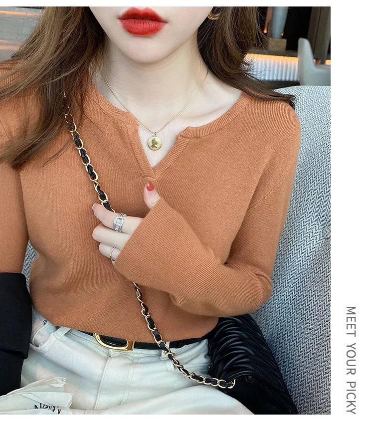 Elegant Knit V-Neck Sweater – Slim Fit Autumn Winter Pullover for Women.