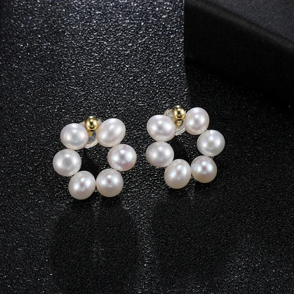 925 Sterling Silver Mini Pearl Stud Earrings – Elegant Natural White Pearls.