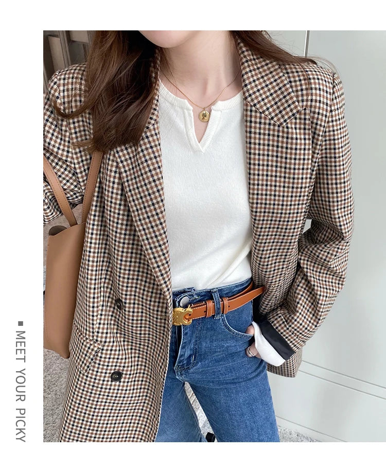 Elegant Knit V-Neck Sweater – Slim Fit Autumn Winter Pullover for Women.