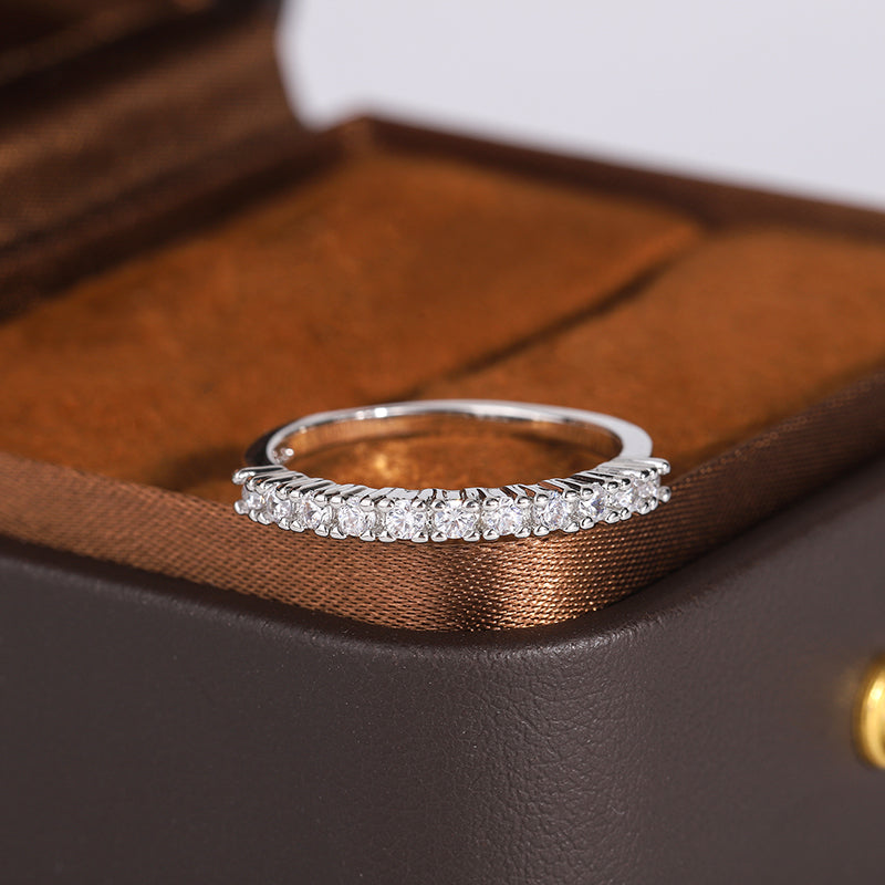 925 Silver Shiny Zircon Ring – Elegant Minimalist Jewelry for Women.