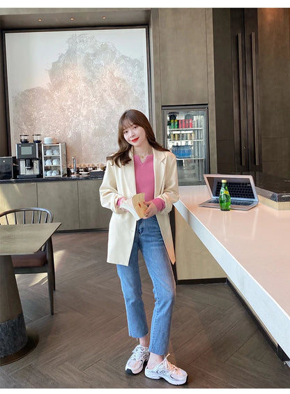 Elegant Knit V-Neck Sweater – Slim Fit Autumn Winter Pullover for Women.