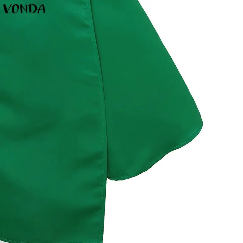 Plus Size High Waist Satin Skirt – Elegant Pleated Design.