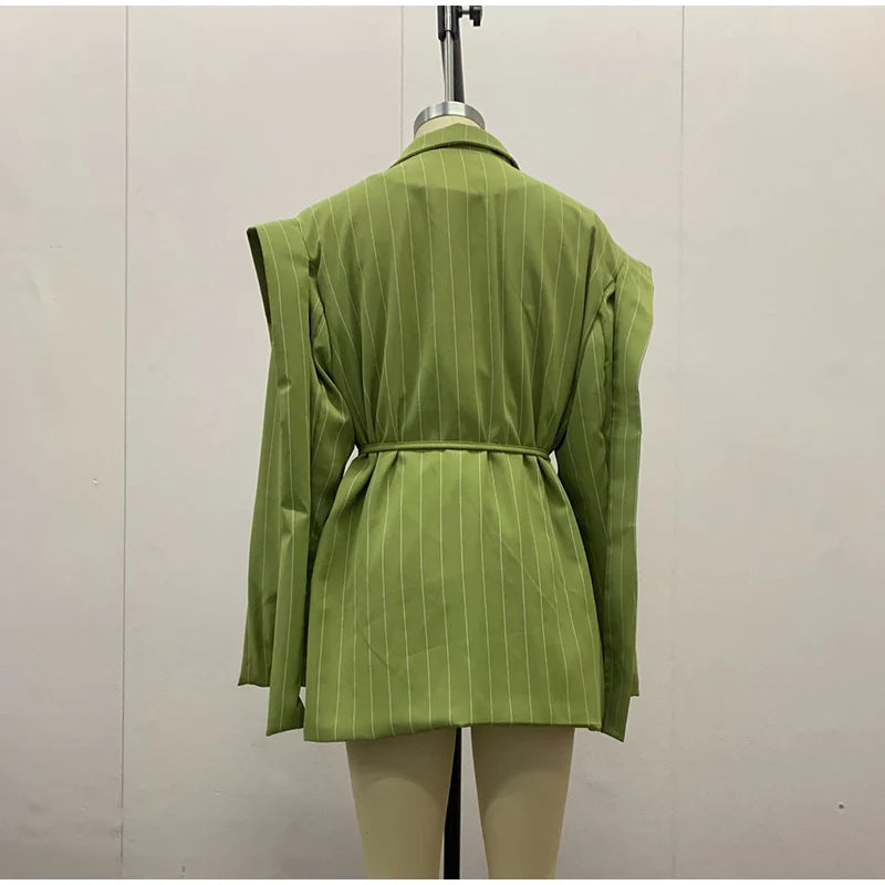 Striped Belted Vest – Effortless Chic for Every Season.