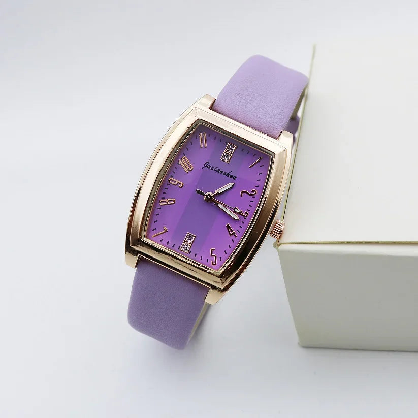 Vintage Women's Quartz Watch – Leather Strap, Fashion Wrist Accessory, Party & Gift.