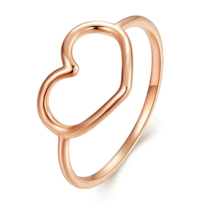 Elegant 925 Sterling Silver Heart Ring – A Symbol of Timeless Love and Everyday Elegance.