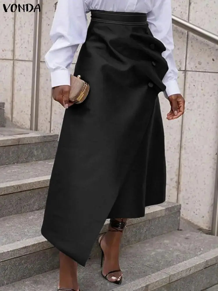 Plus Size High Waist Satin Skirt – Elegant Pleated Design.