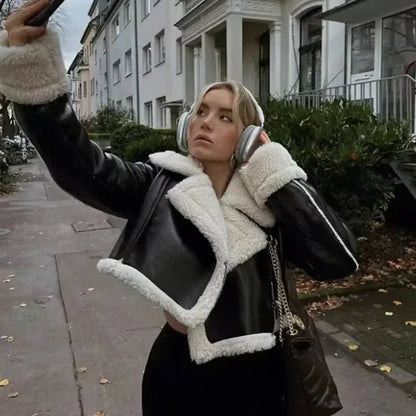 Cropped Leather & Wool Jacket – Stylish Bomber Tweed Coat.