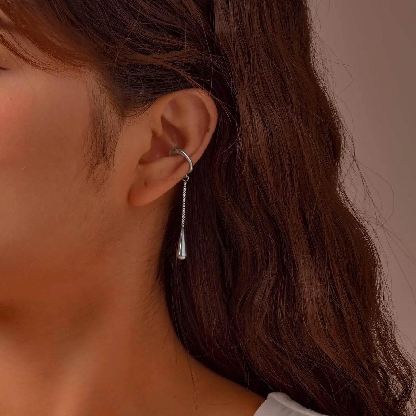 C-Shaped Teardrop Tassel Ear Cuff – No Piercing Clip Earrings for Women.