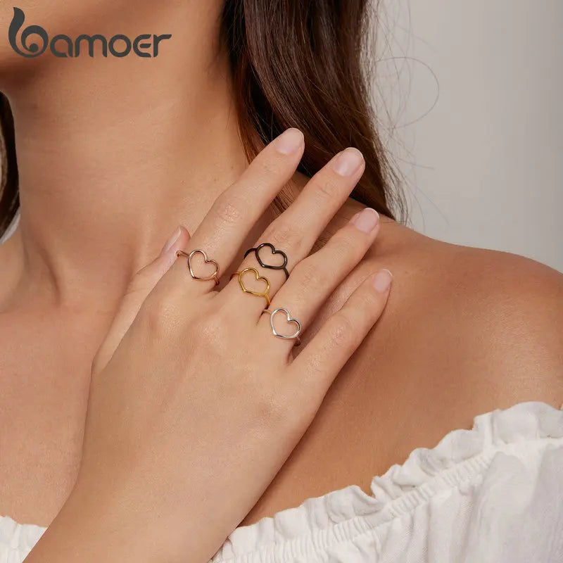 Elegant 925 Sterling Silver Heart Ring – A Symbol of Timeless Love and Everyday Elegance.