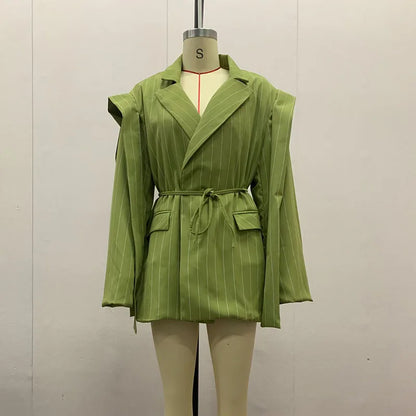 Striped Belted Vest – Effortless Chic for Every Season.