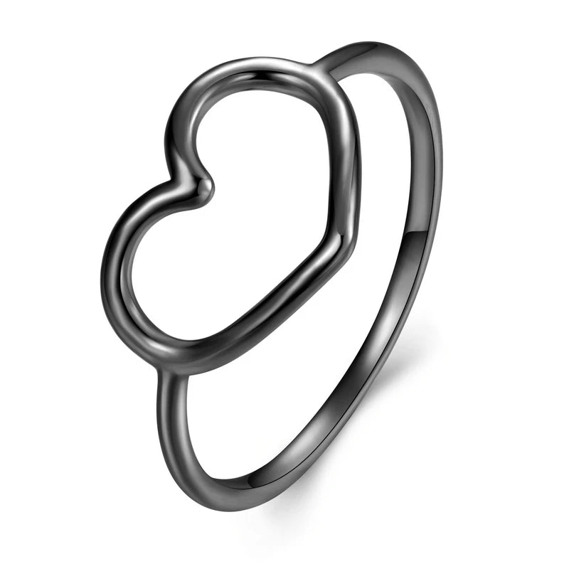 Elegant 925 Sterling Silver Heart Ring – A Symbol of Timeless Love and Everyday Elegance.