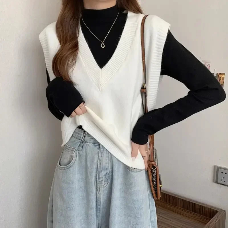 Minimalist Women’s V-Neck Knit Vest – Cozy Korean Aesthetic.