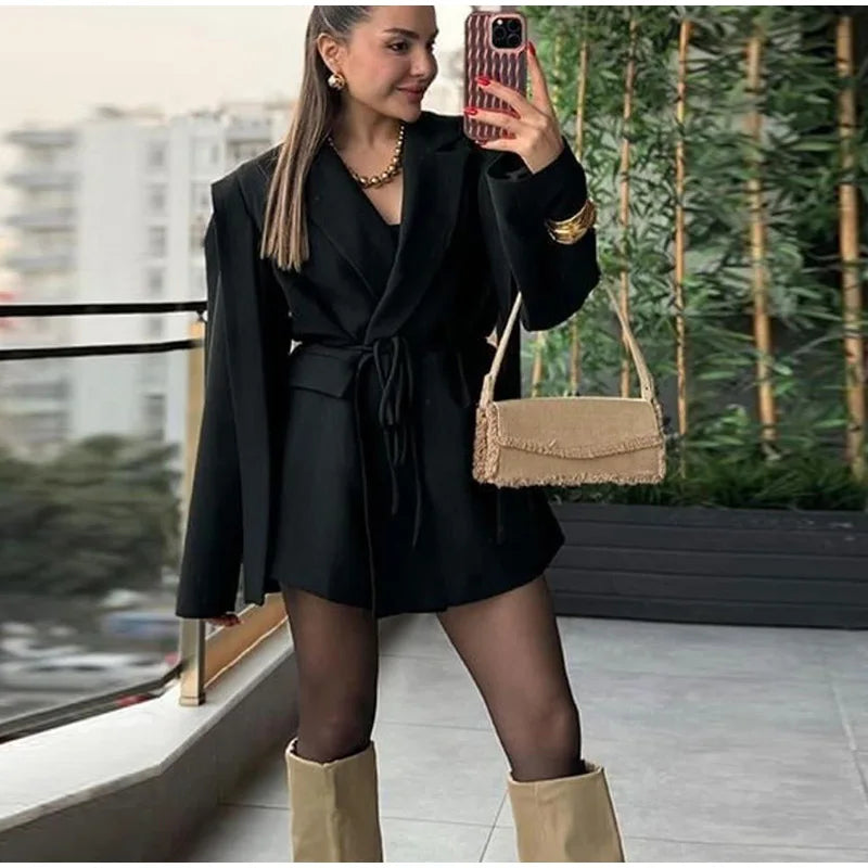 Striped Belted Vest – Effortless Chic for Every Season.