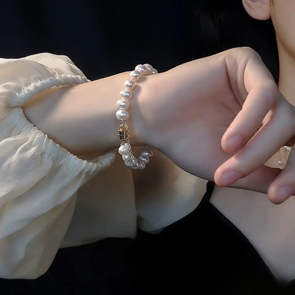 Lustrous Pearl Harmony Bracelet – 14K Gold-Filled Magnetic Clasp Jewelry for Women.
