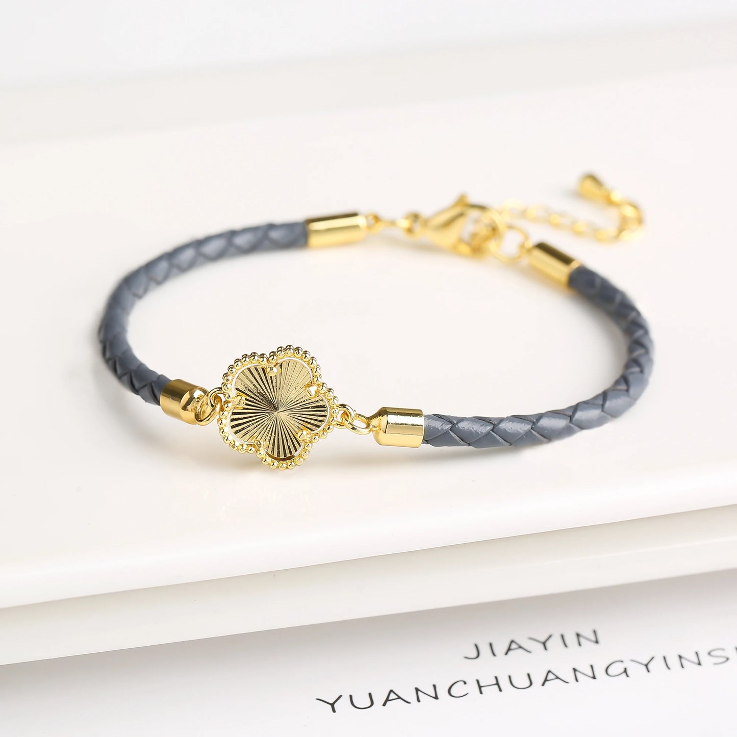 Five-Leaf Flower Natural Stone Bracelet – Chic Woven Leather Jewelry for Women.