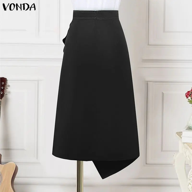Plus Size High Waist Satin Skirt – Elegant Pleated Design.