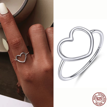 Elegant 925 Sterling Silver Heart Ring – A Symbol of Timeless Love and Everyday Elegance.