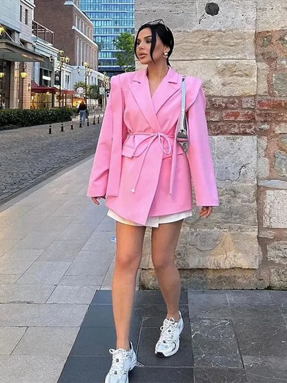 Striped Belted Vest – Effortless Chic for Every Season.