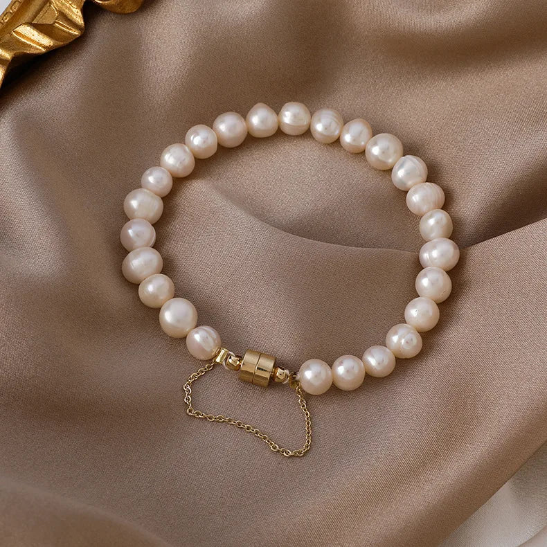 Lustrous Pearl Harmony Bracelet – 14K Gold-Filled Magnetic Clasp Jewelry for Women.